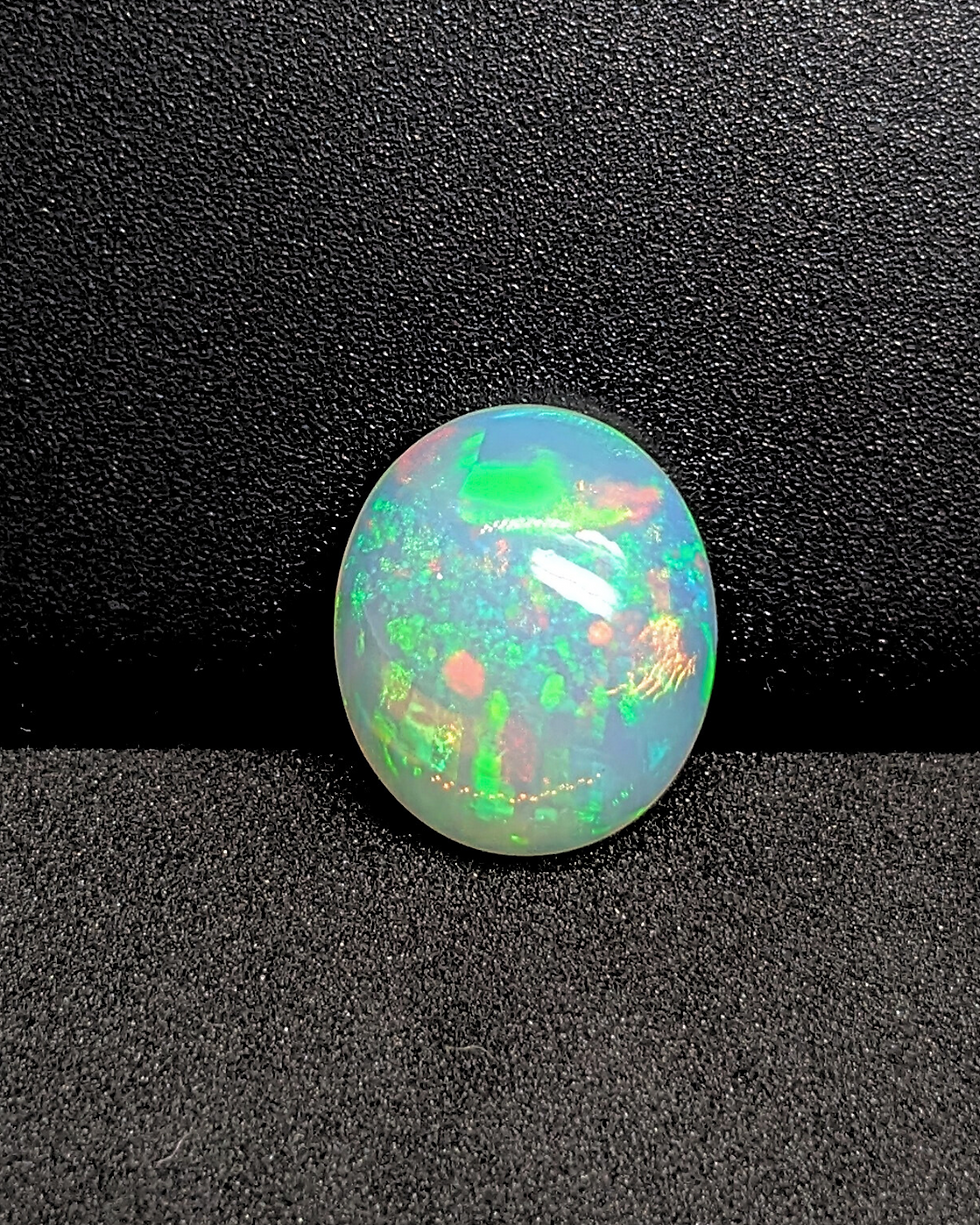 Thumbnail: Large Welo Opal Stone