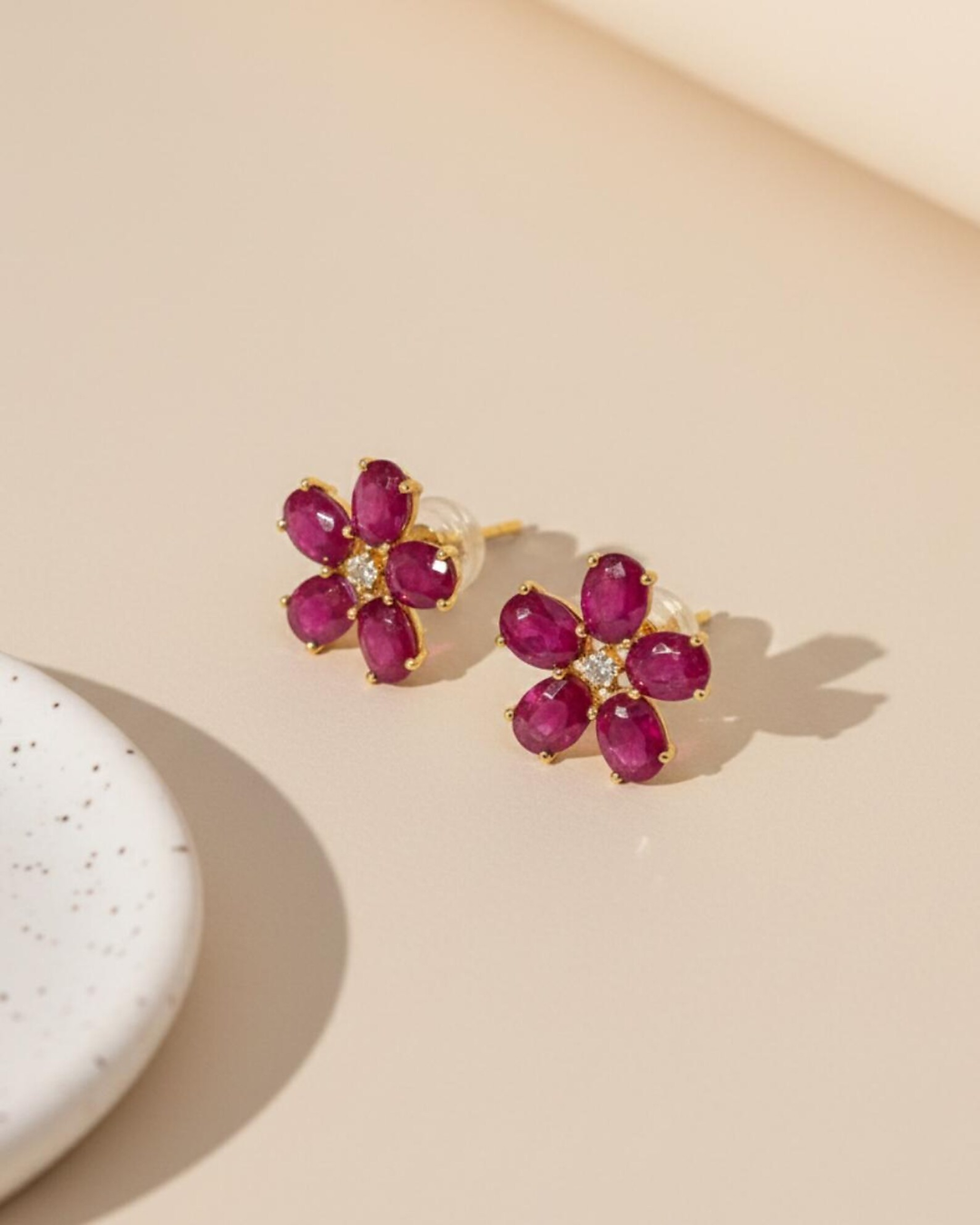July Birthstone Jewelry: The Complete Guide to Ruby