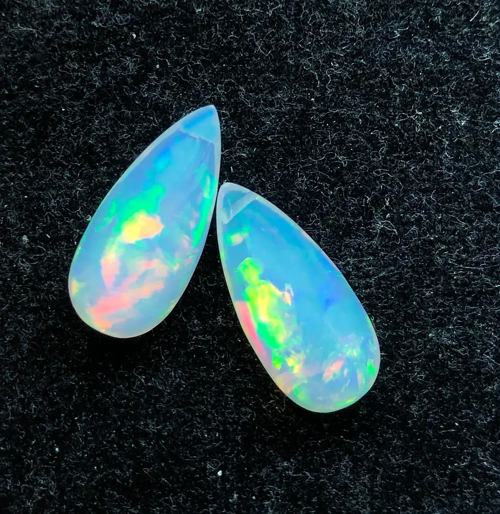 Thumbnail: Opal Teardrops Gemstone