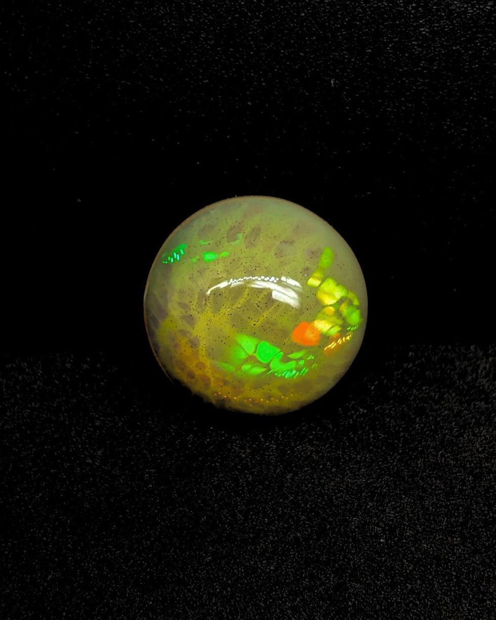 Thumbnail: Large Ethiopian opal stone