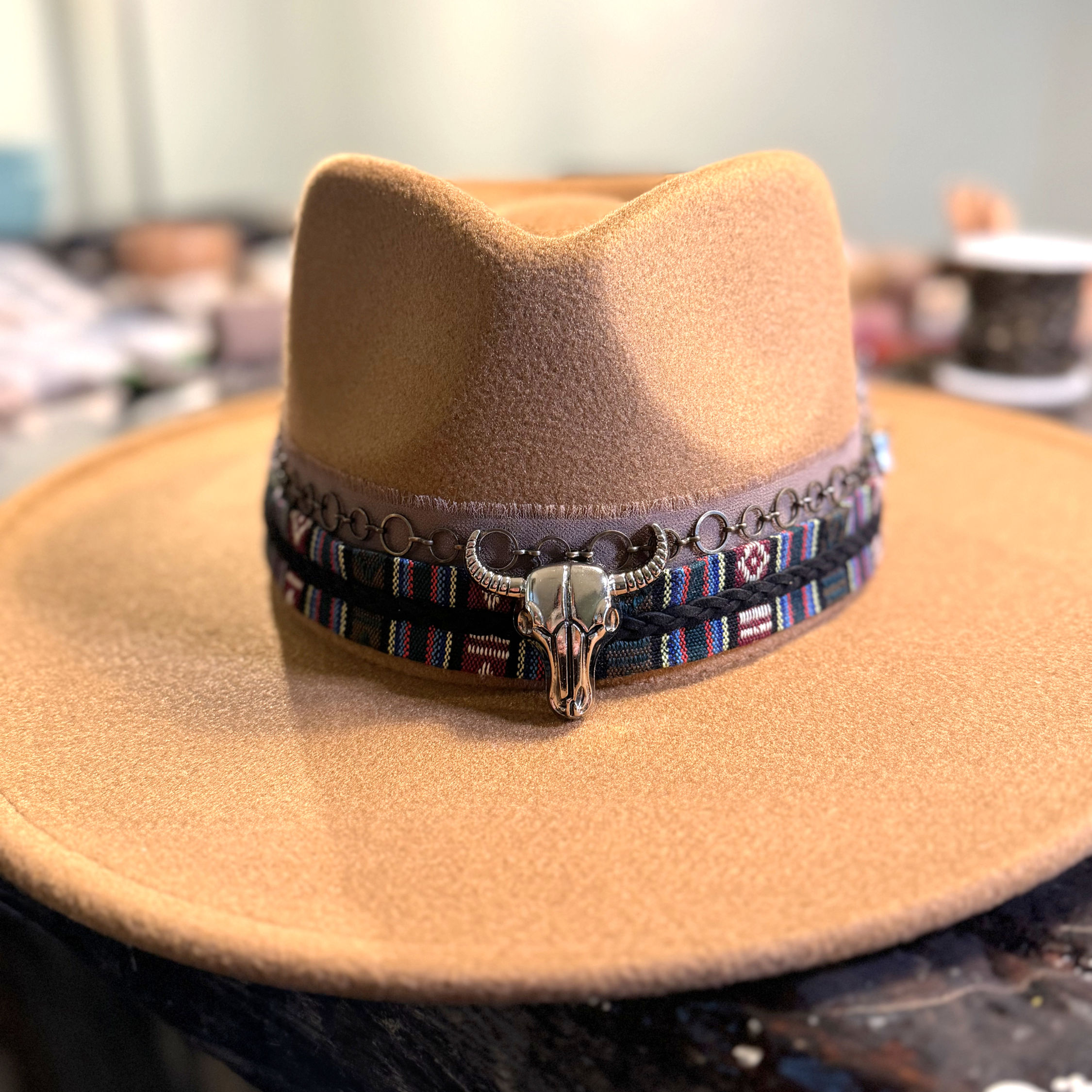 Wide Brim Rancher Hat in vegan felt. Unisex style