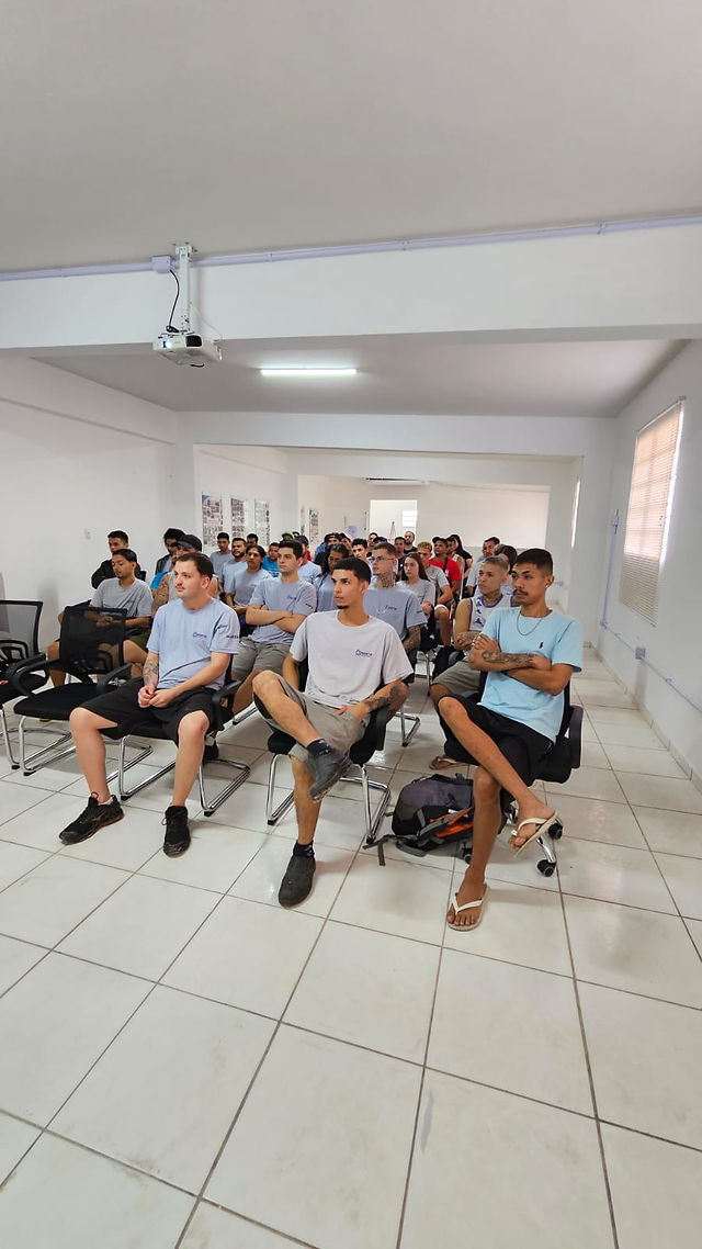 Treinamento SESI/SENAI sobre EPIs em parceria com Exclusiva Colchões & Sofás e Max Lar
