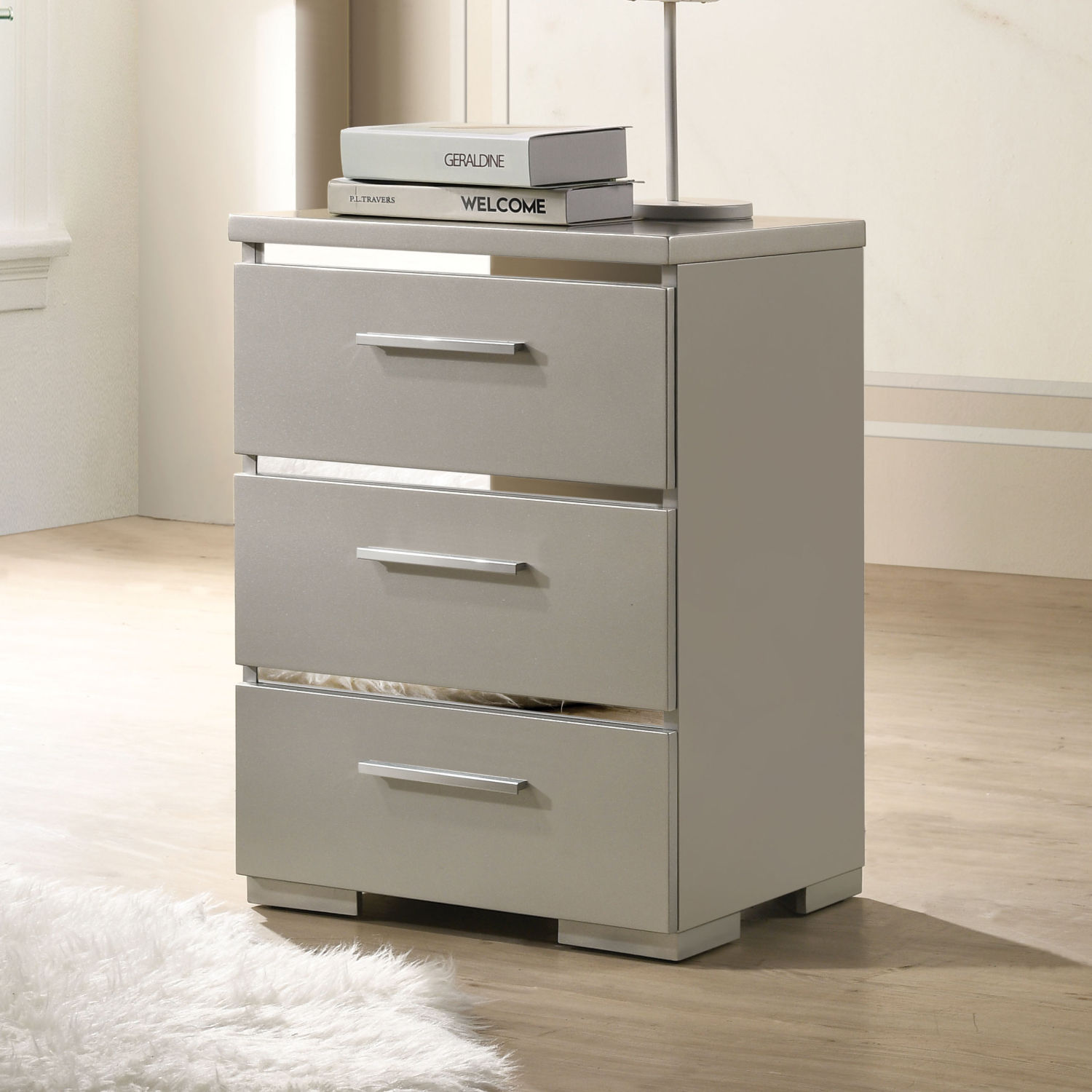 MAGNAR - Night Stand / Accent Table / High Gloss Silver Finished