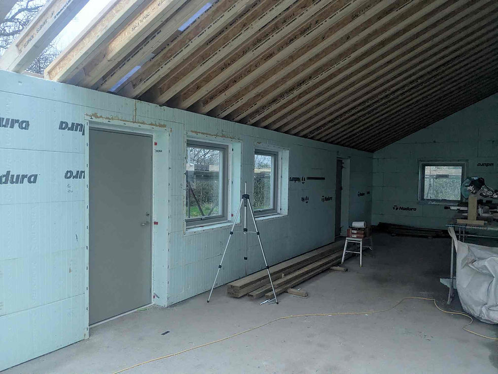 Kitchen & Store