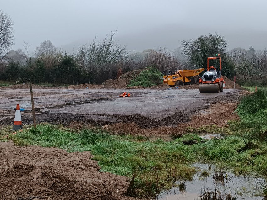 Rolling and compacting