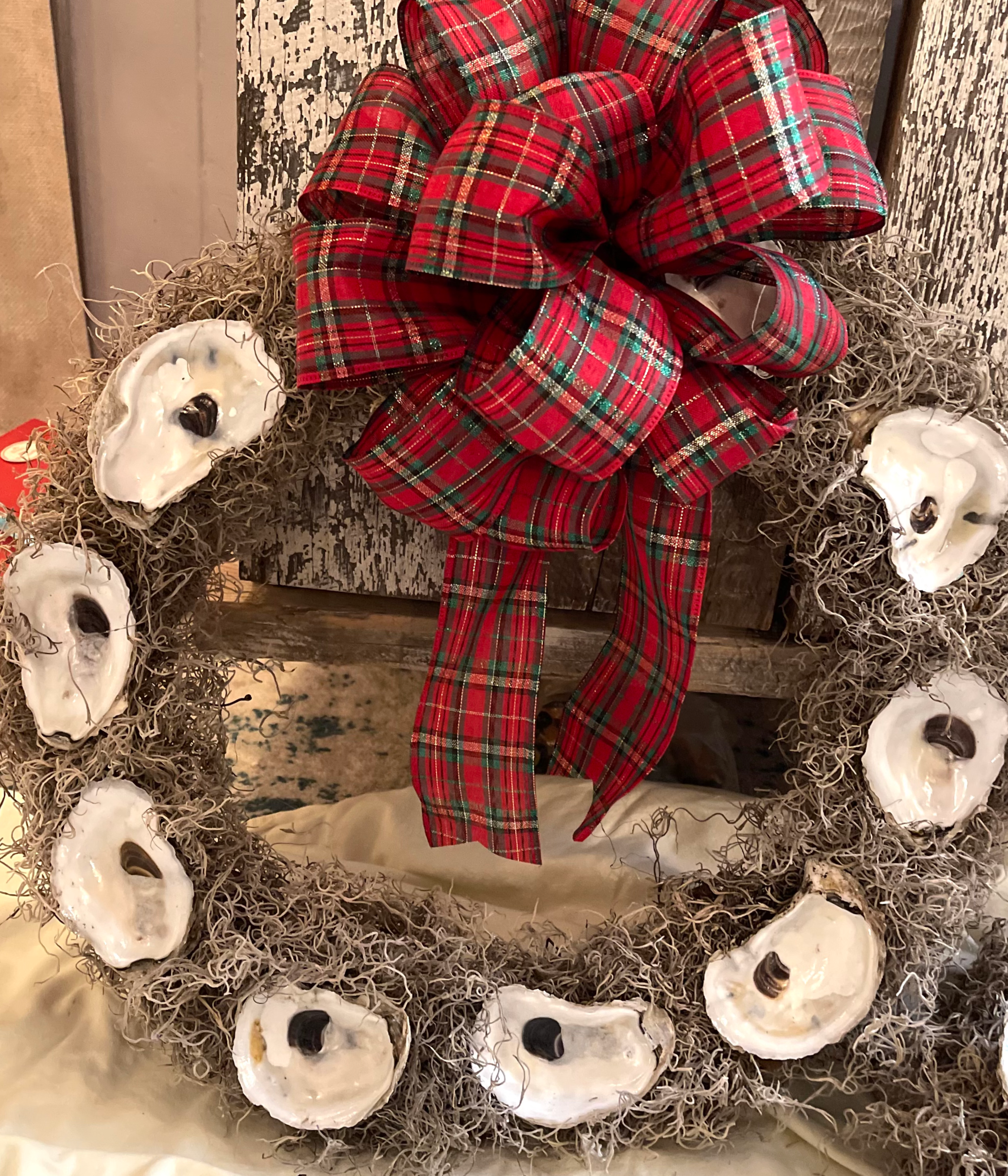 Grapevine Oyster Wreath w. Moss