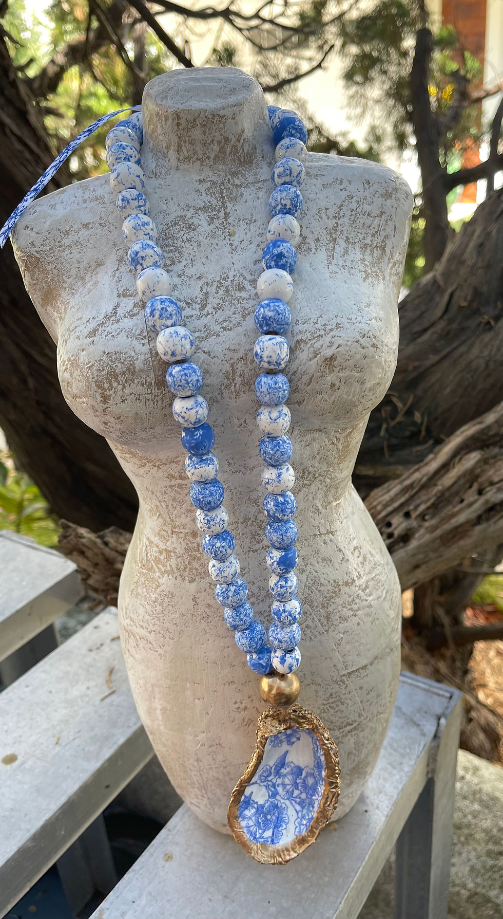 Thumbnail: Blue Bonnet beaded Oyster Shell Necklace