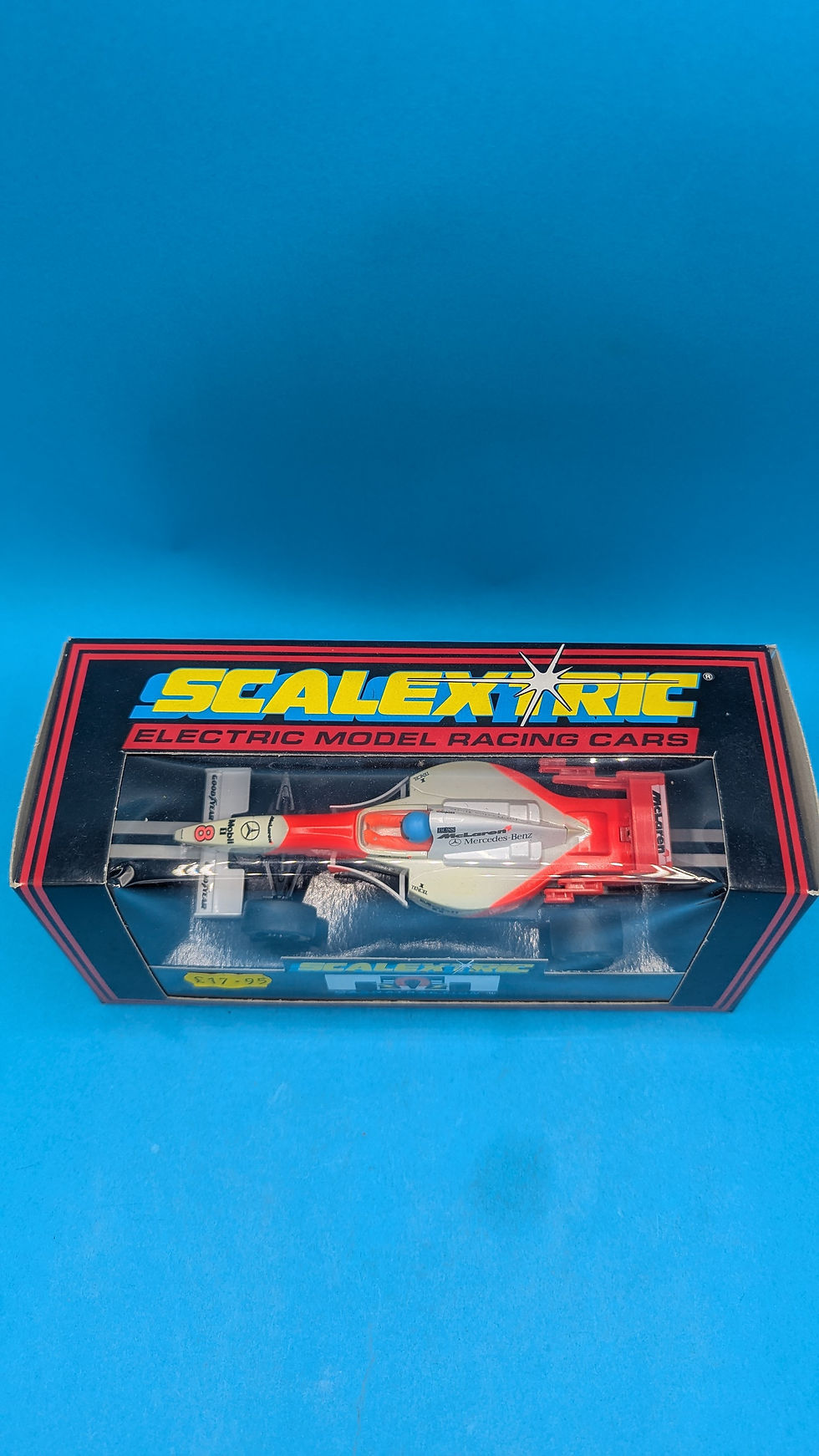 Scalextric C2004 McLaren F1 No.8