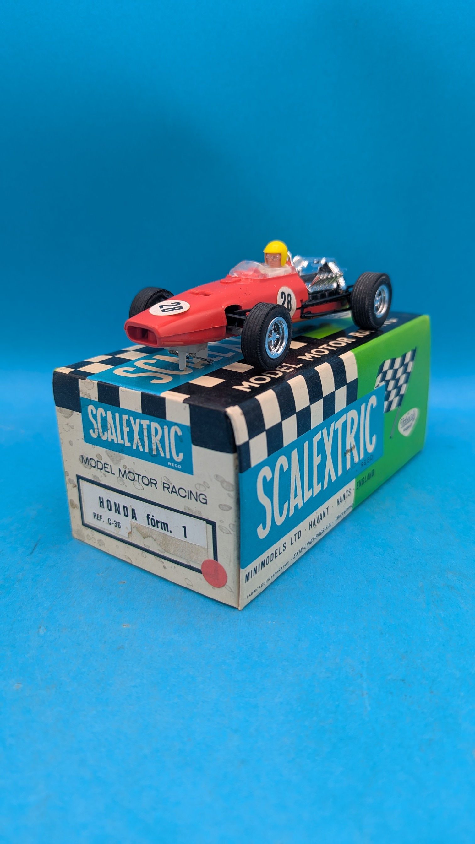 Scalextric C36 Honda form 1 in Red, New Old Spanish shop stock
