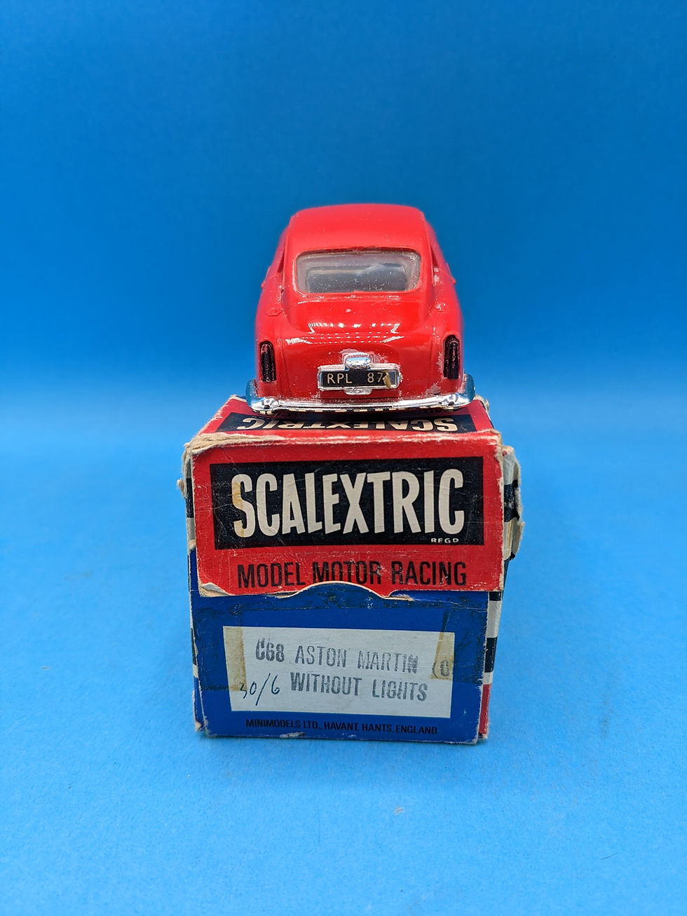 Thumbnail: Scalextric C68 Aston Martin without lights Red