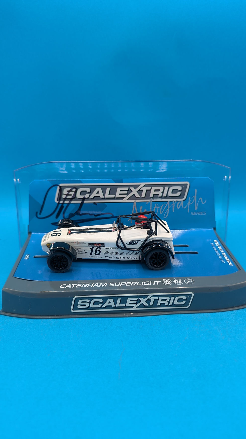 Scalextric C3723AE Caterham Superlight Caterham R300-S Championship 2015
