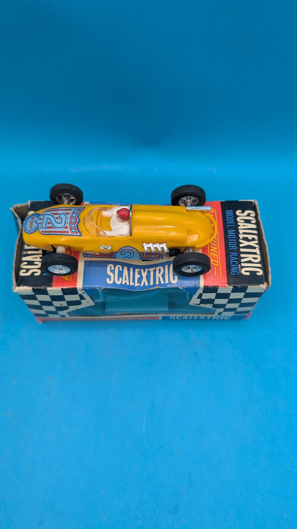 Thumbnail: Scalextric C80 Offenhauser in Yellow