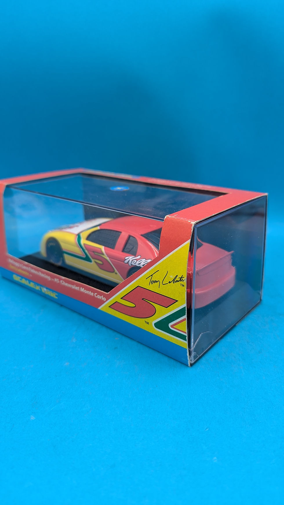 Thumbnail: Scalextric C2136 Chevrolet Monte, Chicken looks right