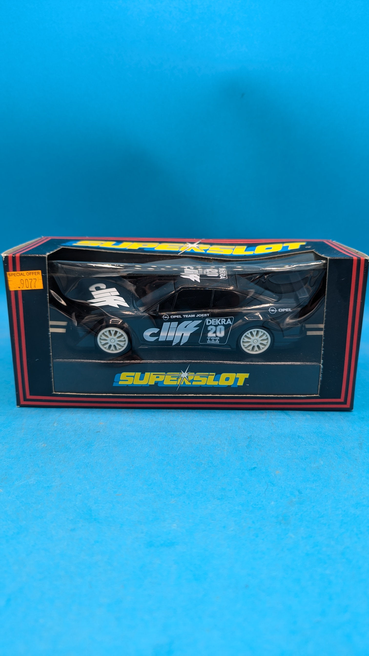 Scalextric H631 OPEL Calibra Cliff