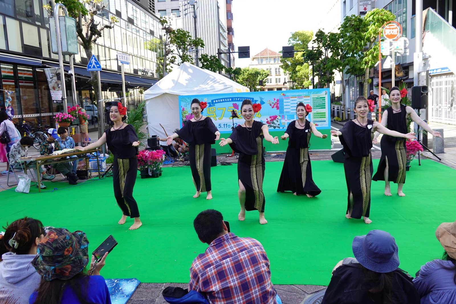呉フラ 2024で踊るメンバー（2）
