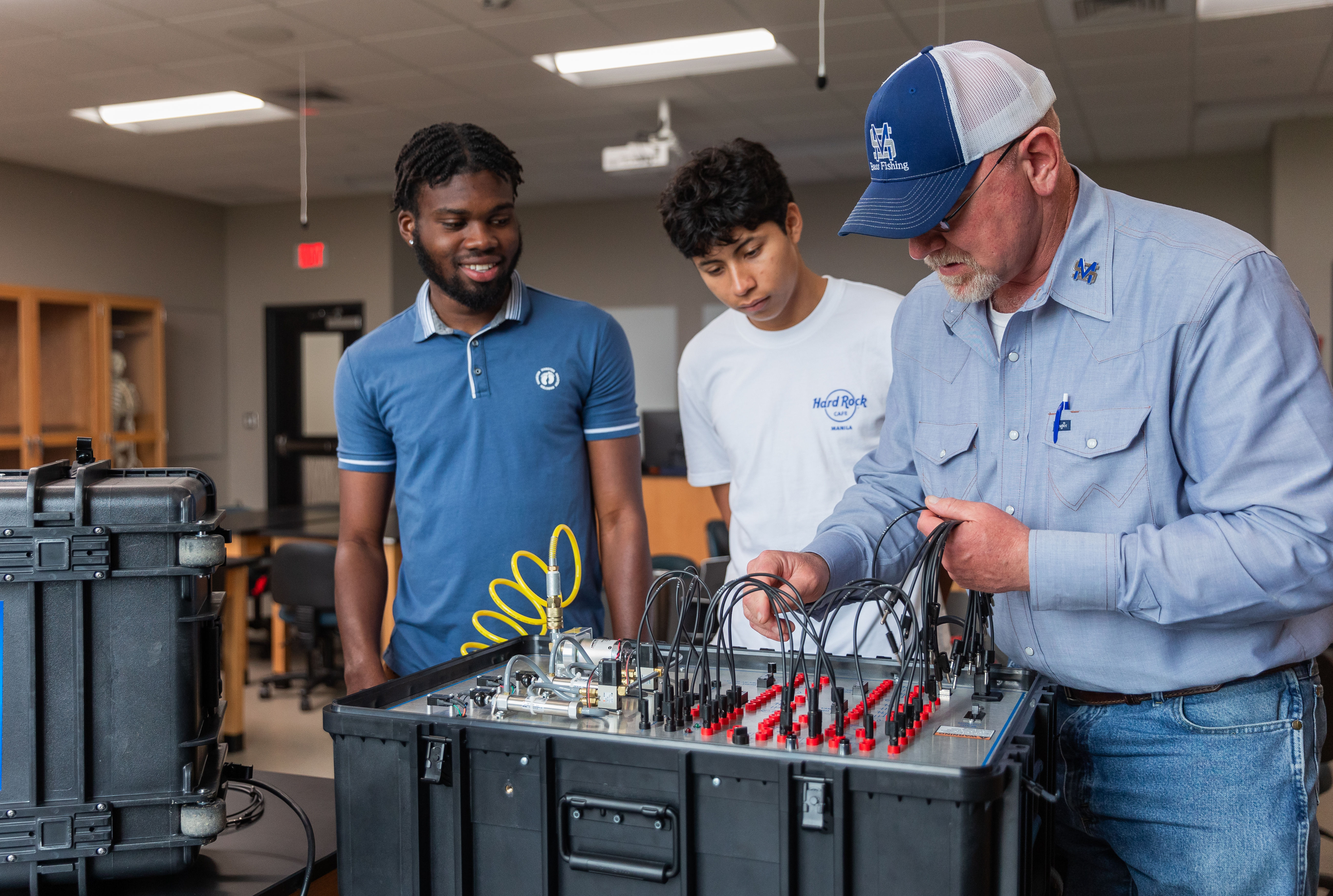 Equipment with sparks