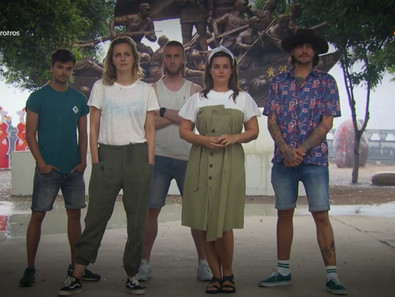 RECAP 8: Wie van de vier?