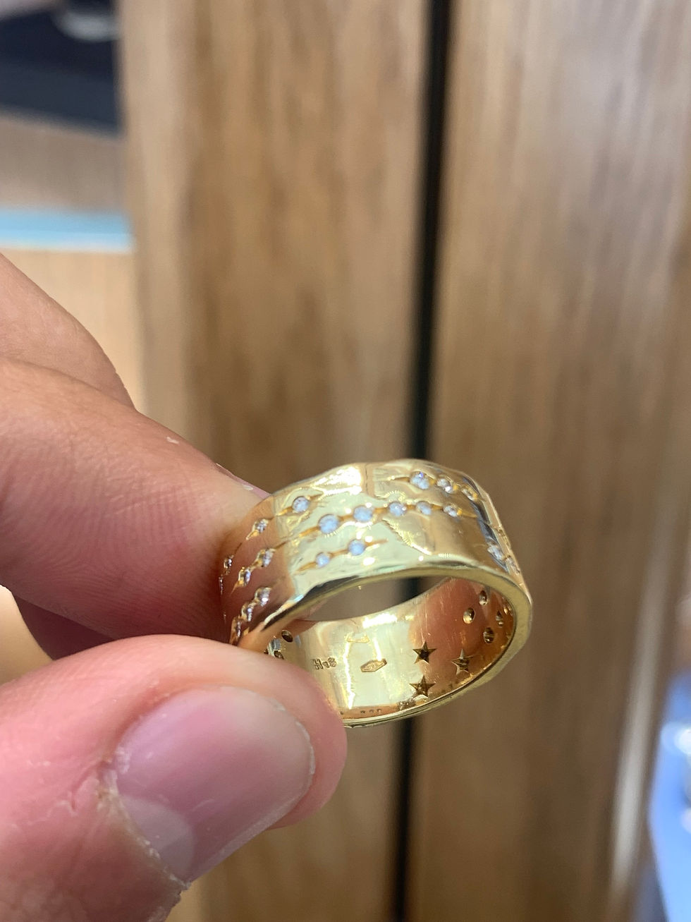 Thumbnail: H-Stern 18k Gold Diamond Band