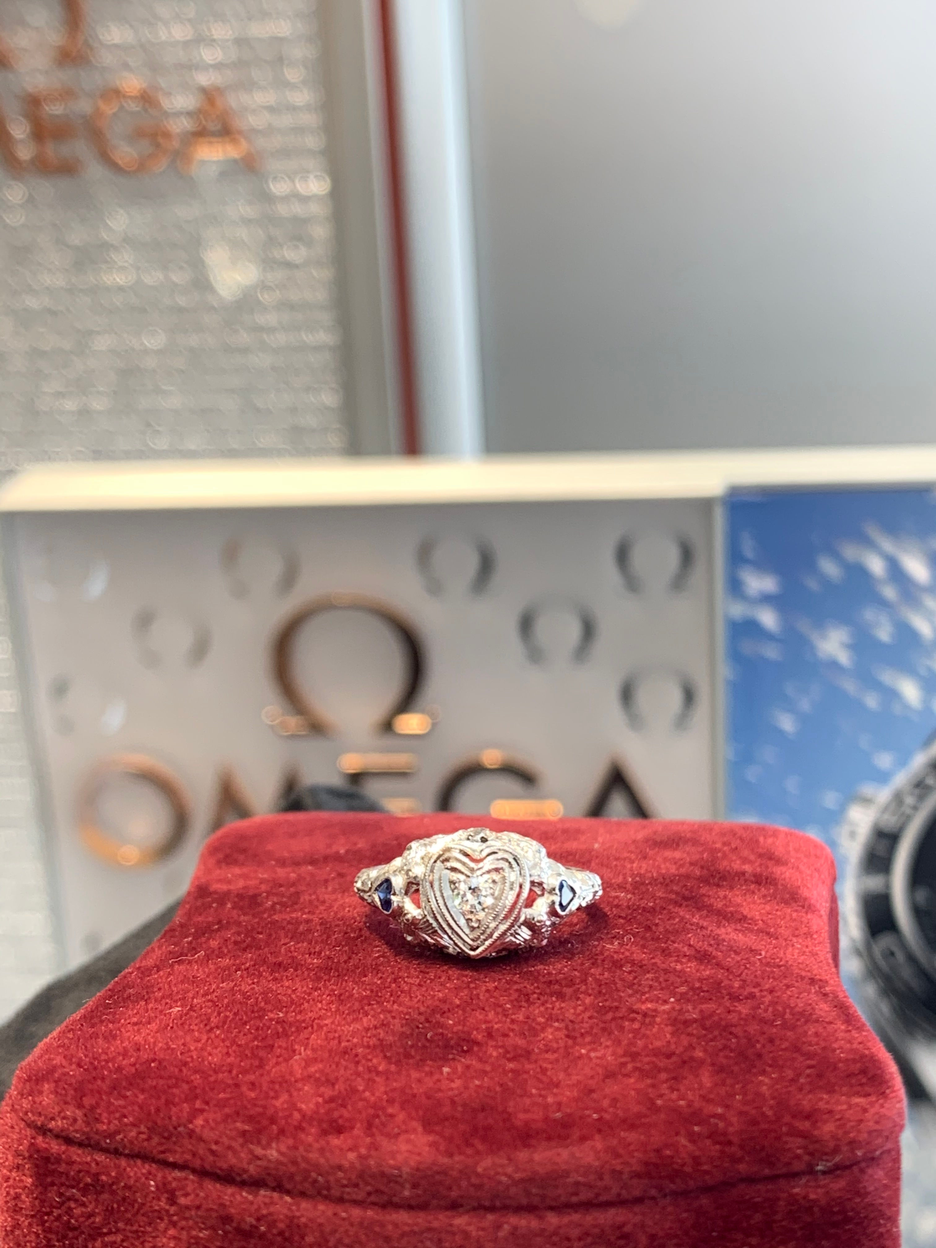 18k Gold Hand Engraved Diamond Ring