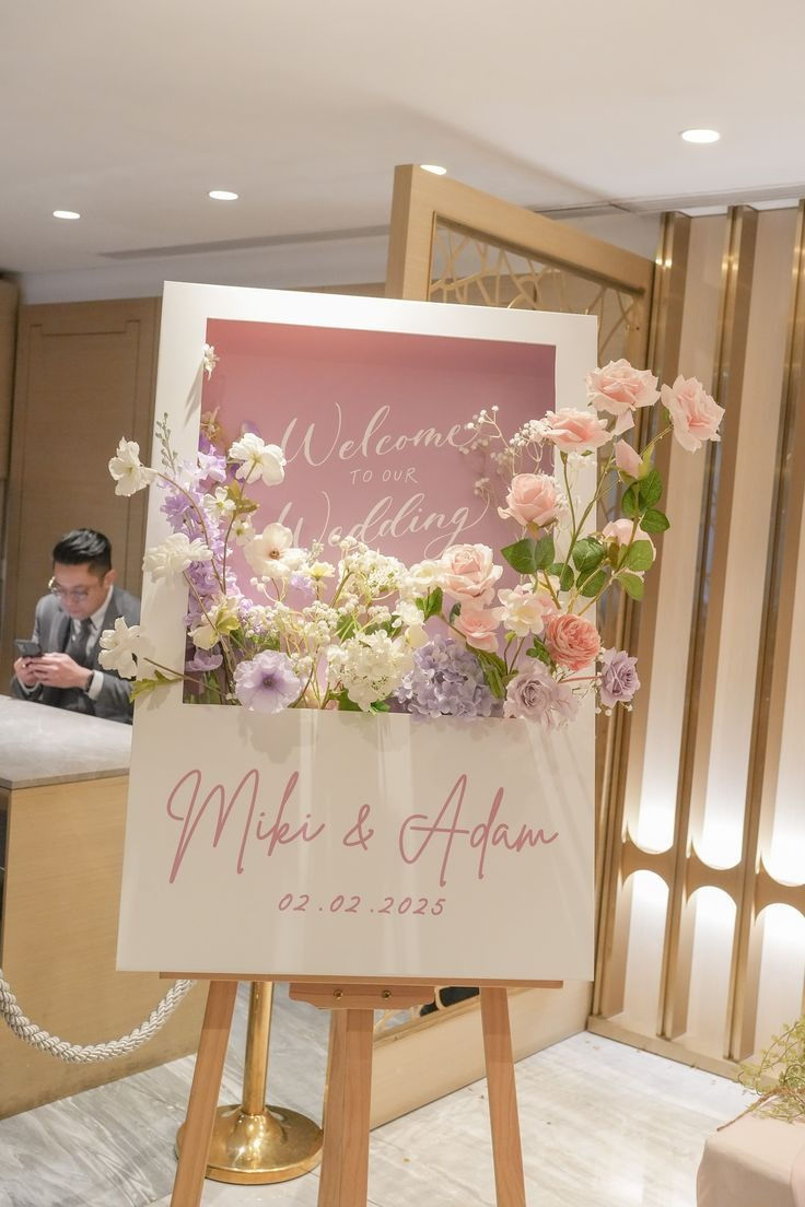 Thumbnail: Flower box - Welcome Sign