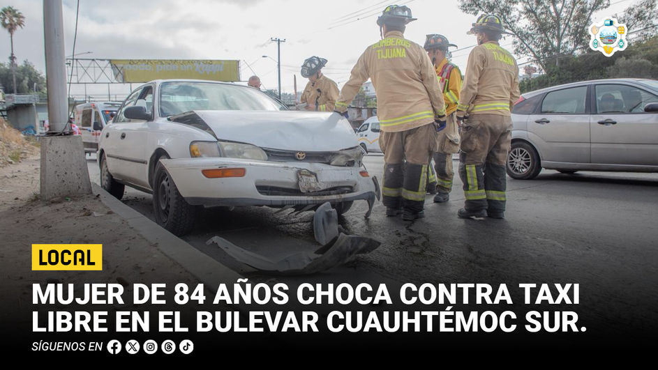 Mujer de 84 años choca contra taxi libre en el bulevar Cuauhtémoc Sur