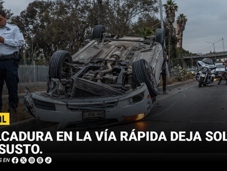 Volcadura en la Vía Rápida deja solo un susto