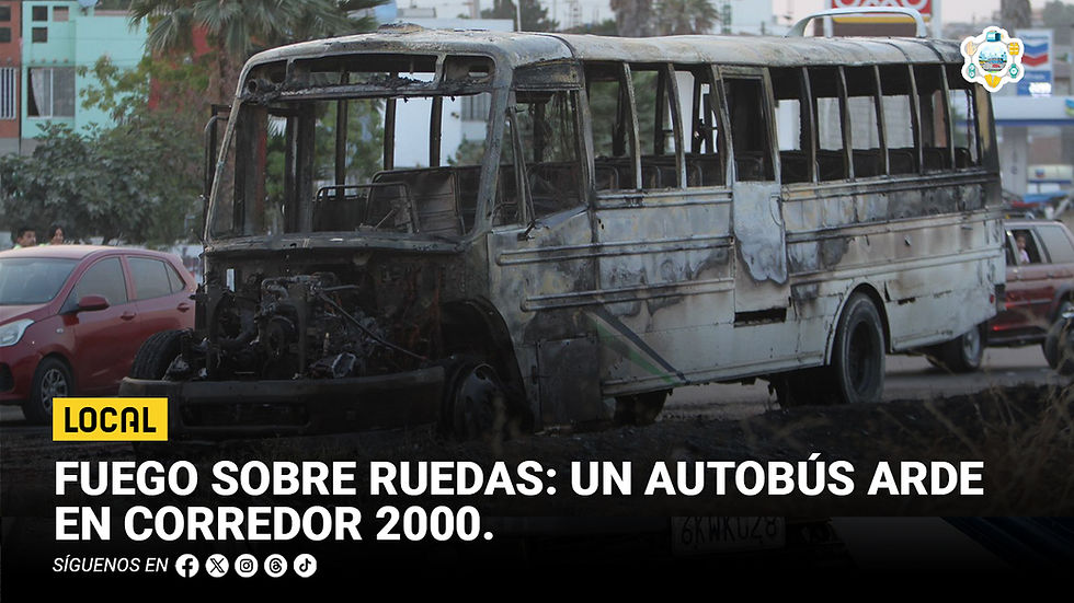 Fuego sobre ruedas: un autobús arde en Corredor 2000