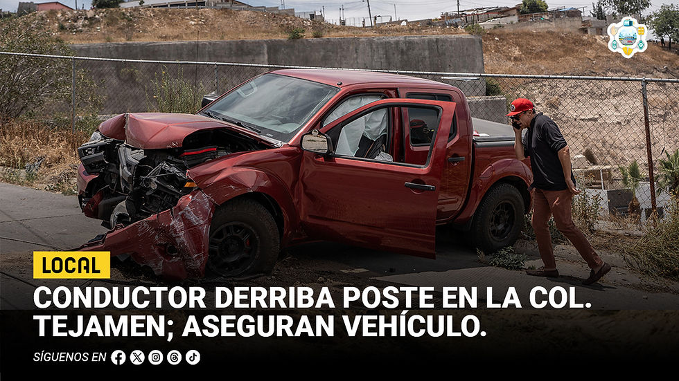Conductor derriba poste en la colonia Tejamen; aseguran vehículo tras accidente