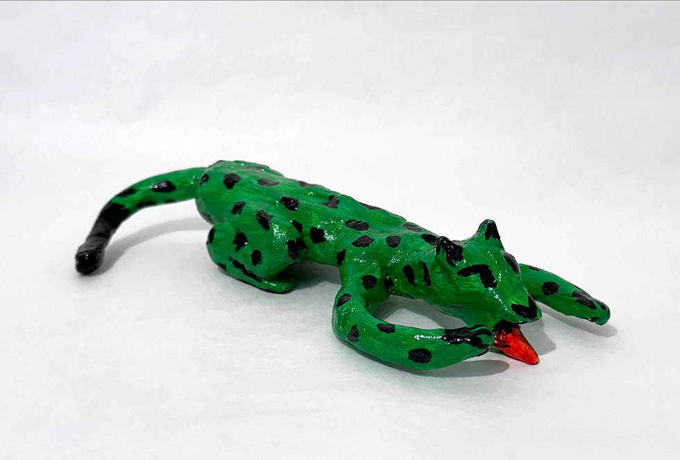 Def leopard: Orlando's figurine, tongue out as always.