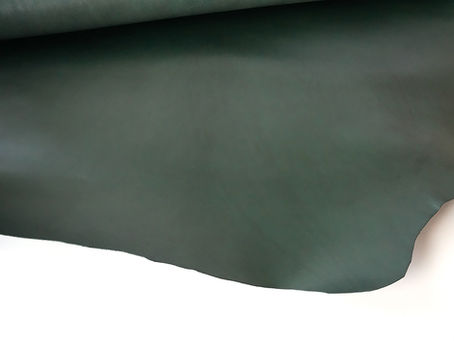 冬の限定色"Forest green"がスタート