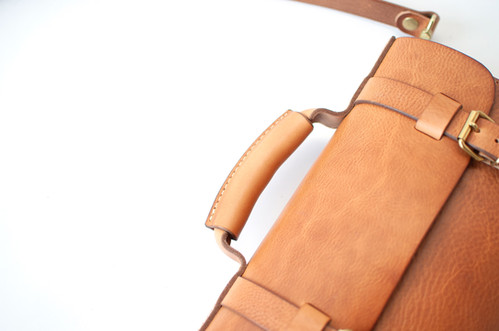 NORDFELD 2wayバッグ クラシックな2wayレザーショルダー | NORDFELD