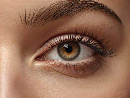 Les 3 erreurs de rétention que toutes les techniciennes en pose de cils font au début (et comment les éviter)