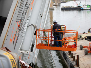 UPDATE 23 Photo Release: Key Bridge Unified Command prepares to use small charges for controlled demolition of portion of bridge that lies across M/V DALI