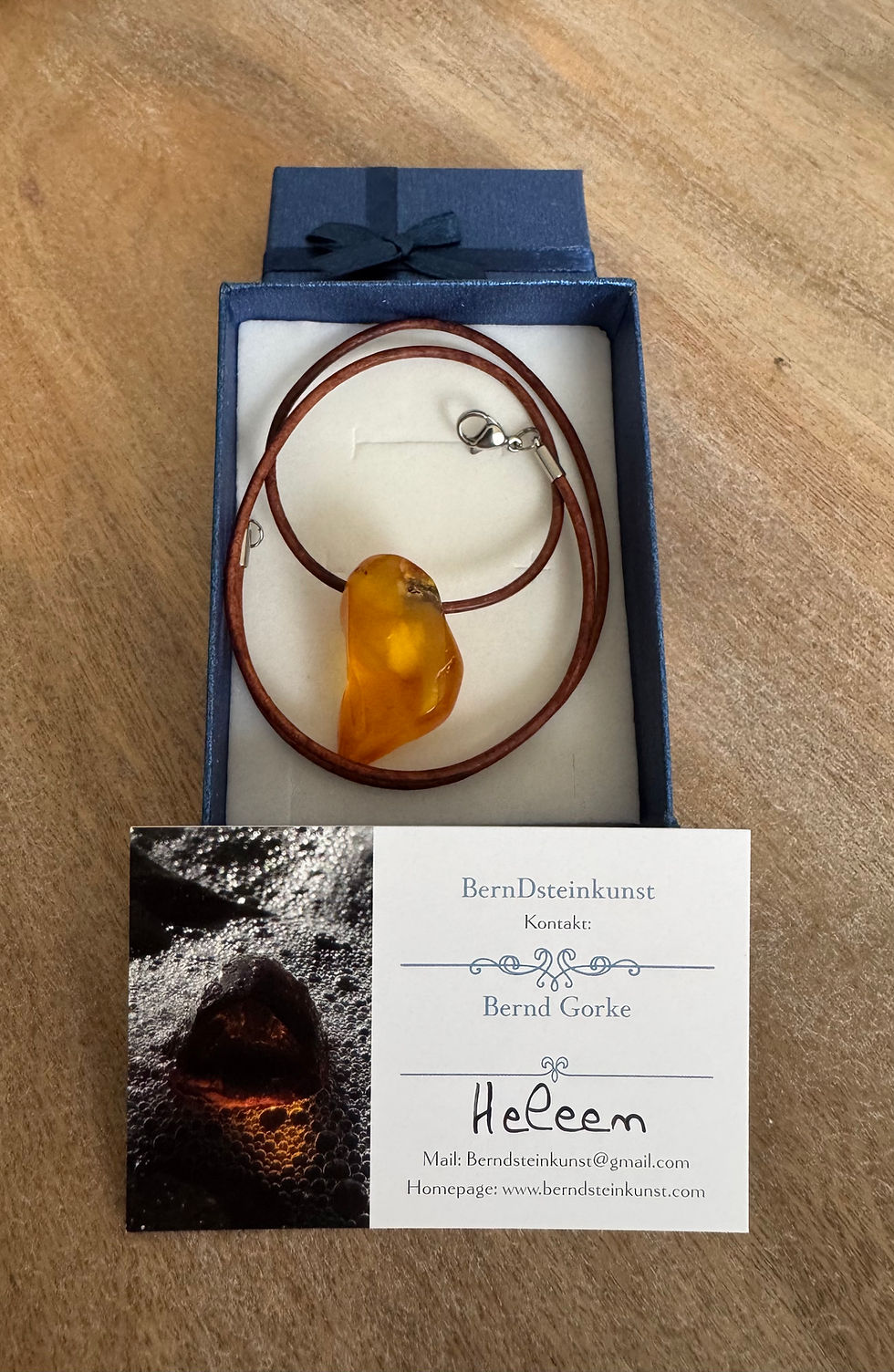 Miniaturbild: Bernsteinanhänger „Heleen“