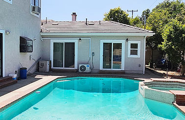 Front 425_01.jpg