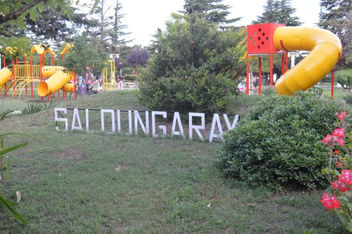 Nuevos juegos en la plaza de Saldungaray
