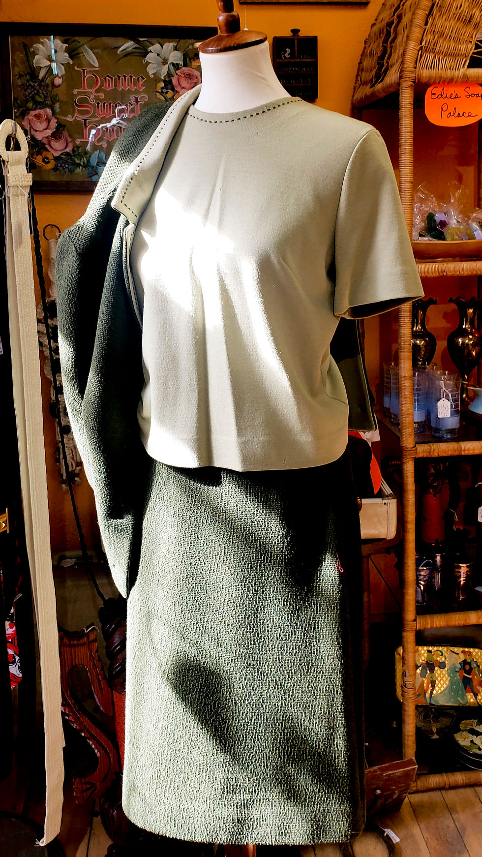Thumbnail: 1970s Butte Knit Jackie O forest green wool 3pc skirt suit set