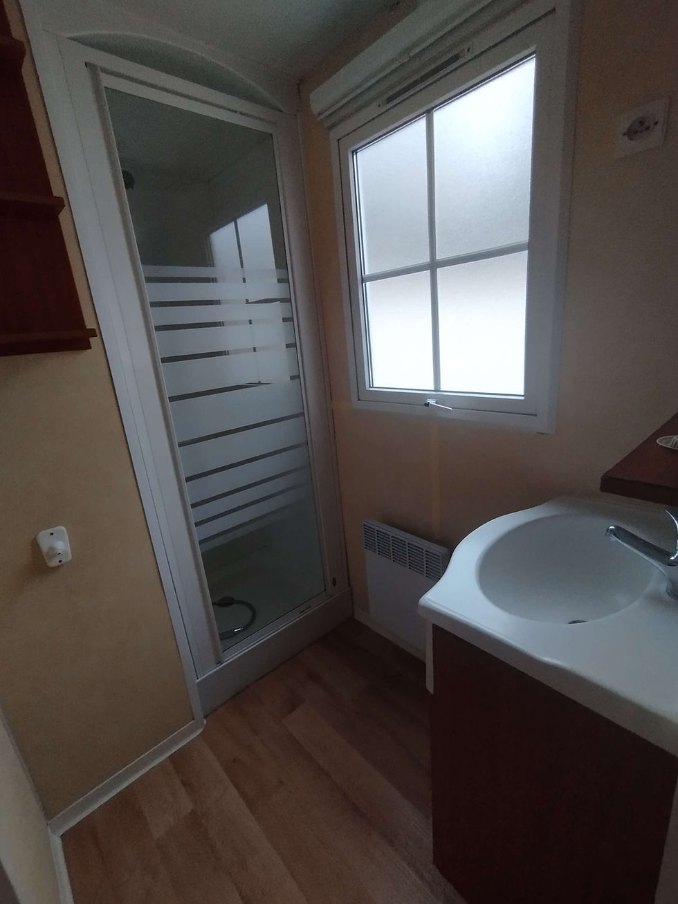 Miniatura: ID: 652484086