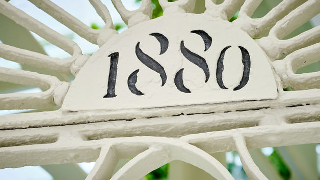 Diseño de interiores de La Casa del Arco en Conil de la Frontera, proyecto de VELVET