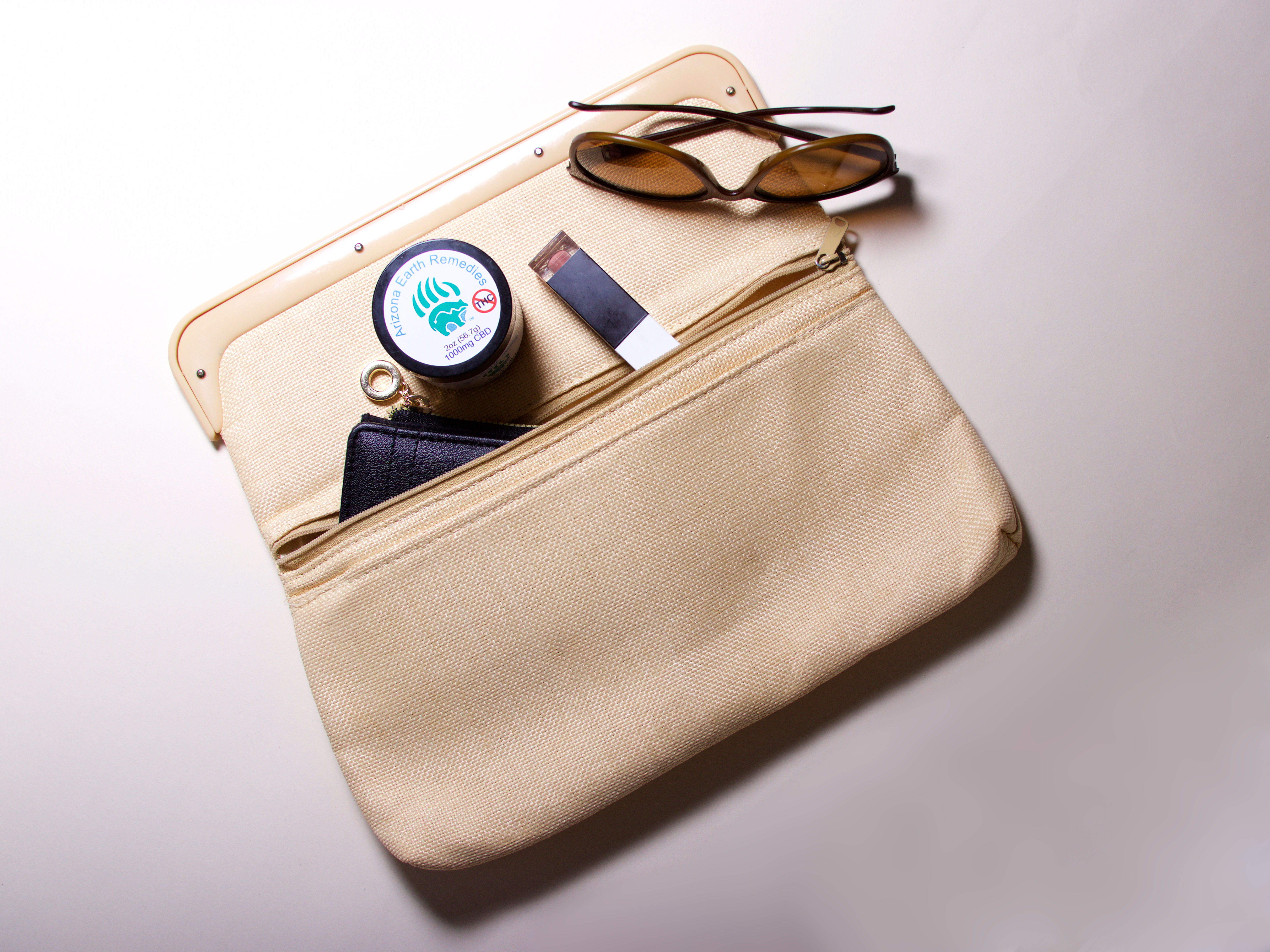 2oz Coconut&Lime Shea massage lotion w/ 750mg CBD