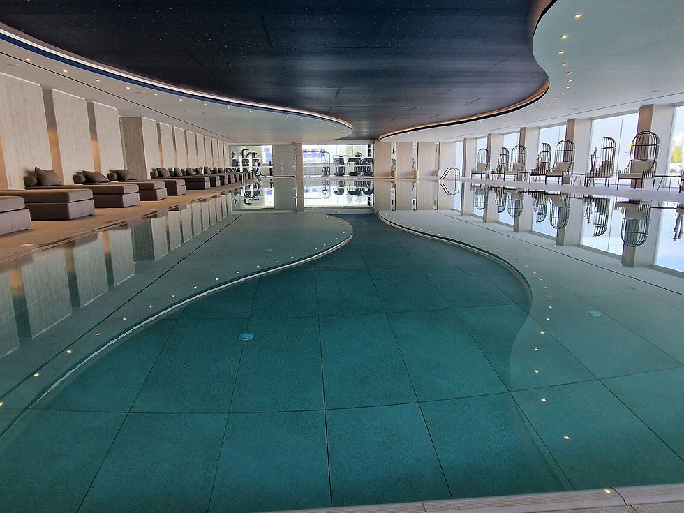 Piscine intérieure_3_Chrysomare.jpg