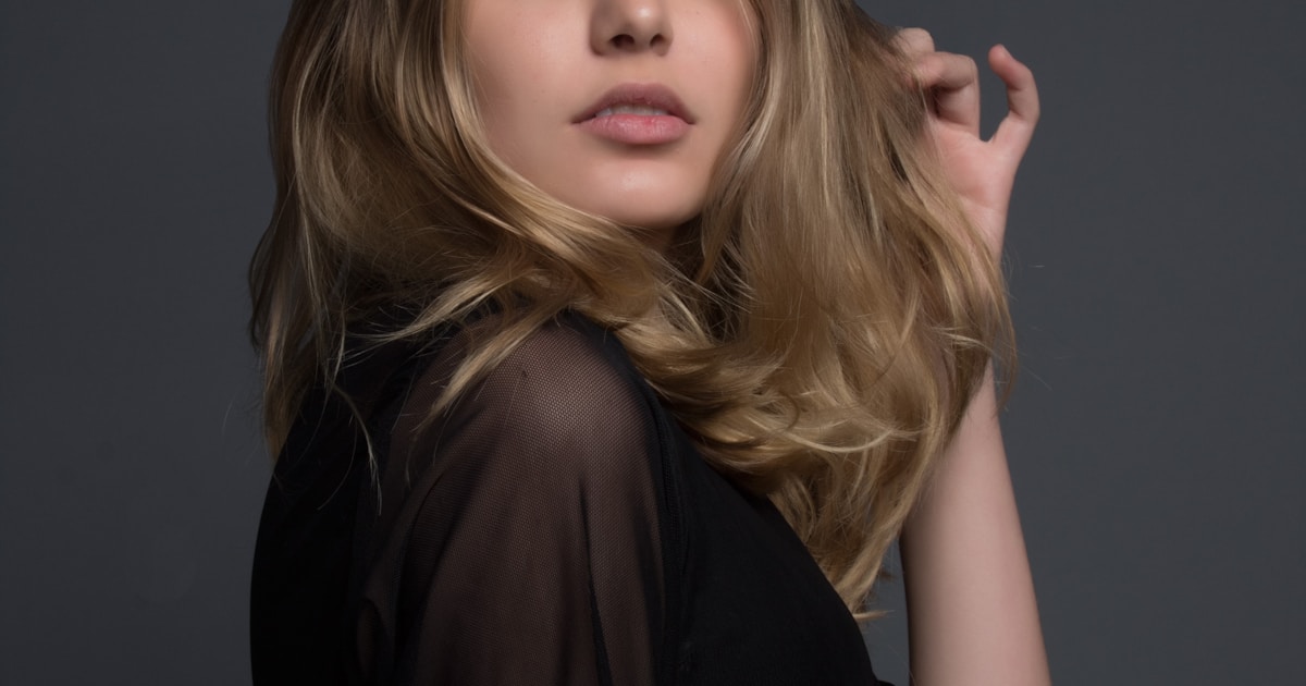 Extensions capillaires Luxura Distribution - Cheveux longs et naturels