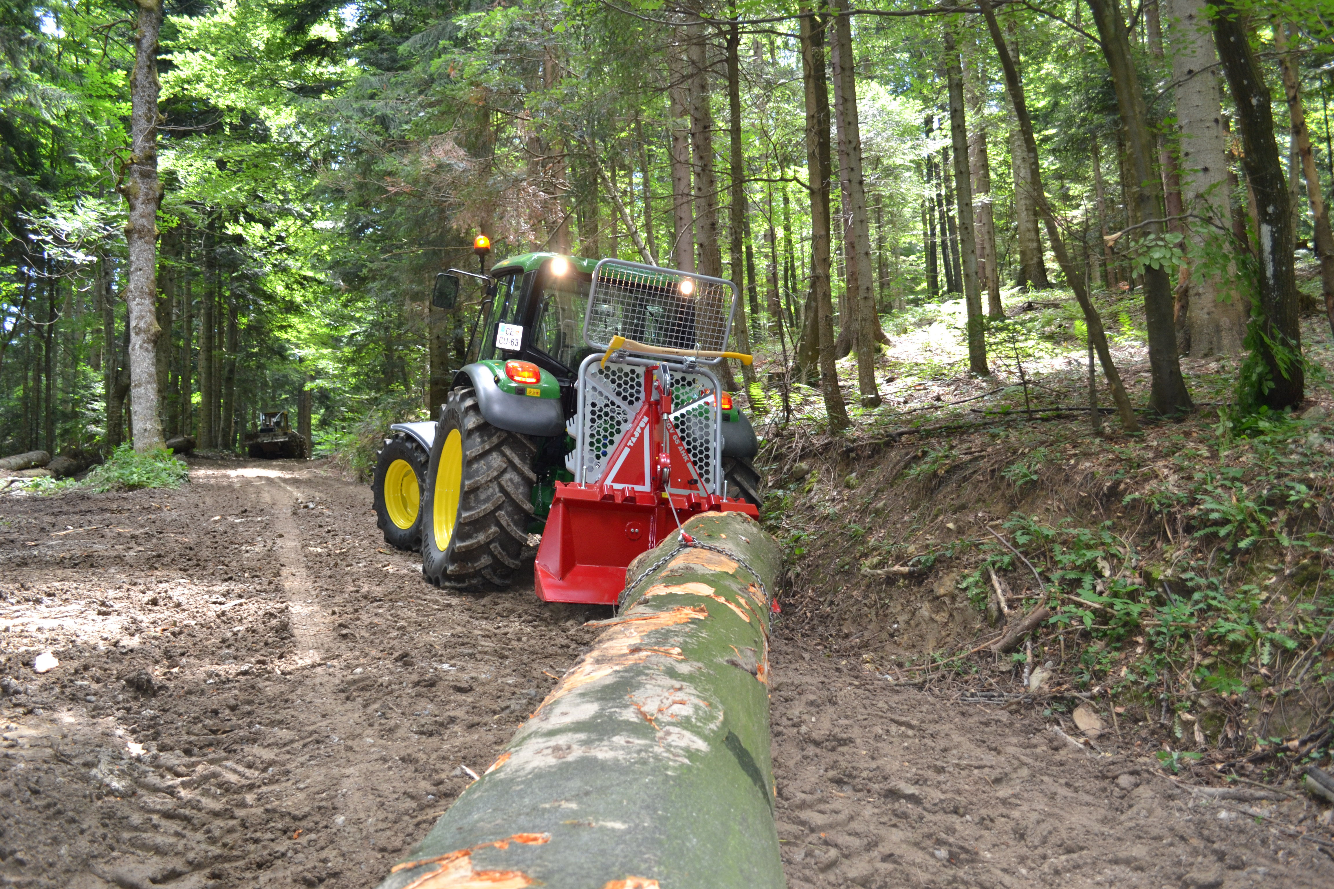 Tajfun EGV 65AHK metsaveovints