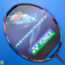 Yonex Astrox 100ZZ Kurenai