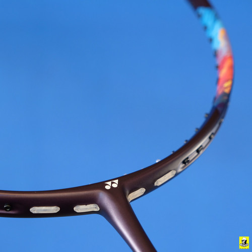Yonex NanoFlare 700 PRO (JP) | Mister Keen Sports Goods Ltd