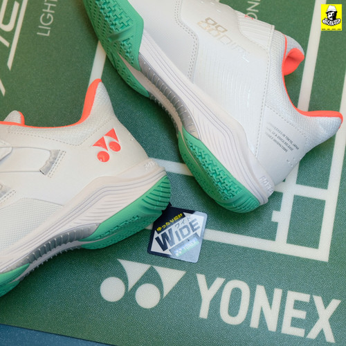 Yonex POWER CUSHION 88D WIDE (JP) | Mister Keen Sports Goods Ltd
