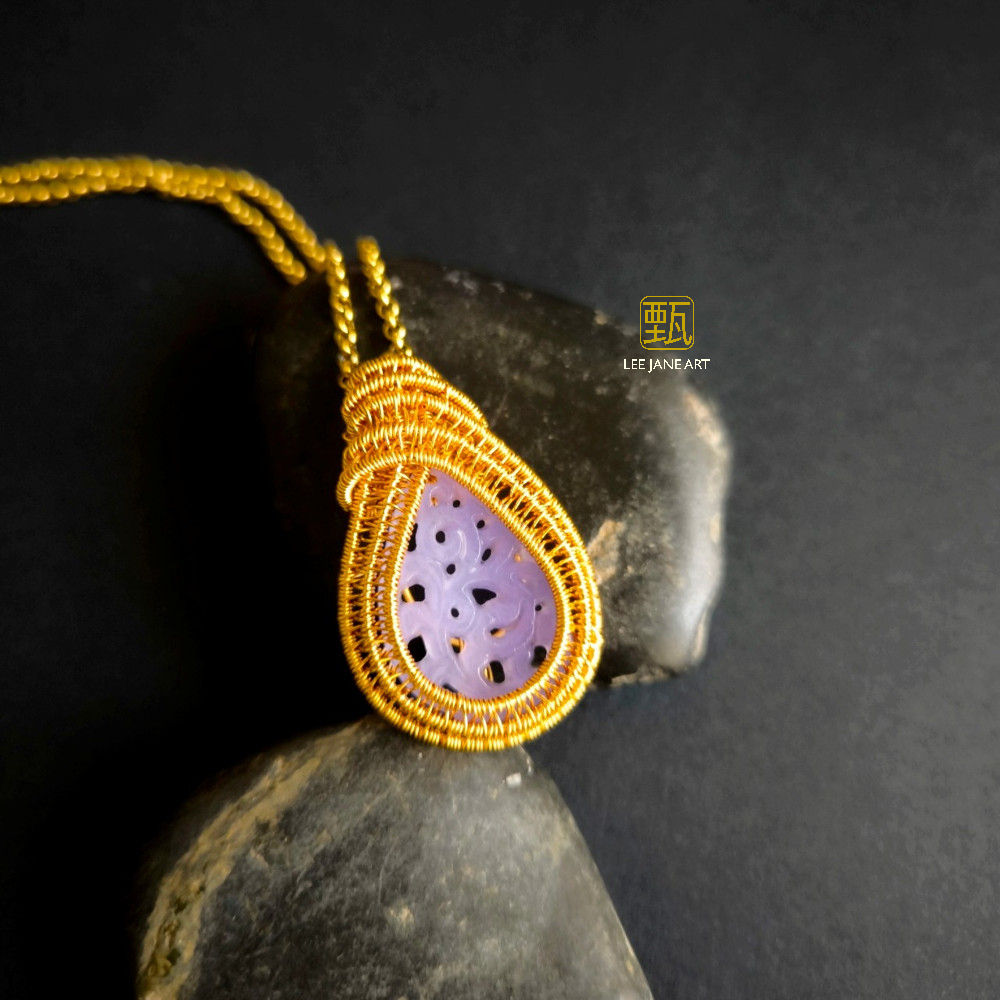 FORTUNE PLUM KUEH KOCI WRAP PENDANT P402 - LAVENDER JADEGERSEYE