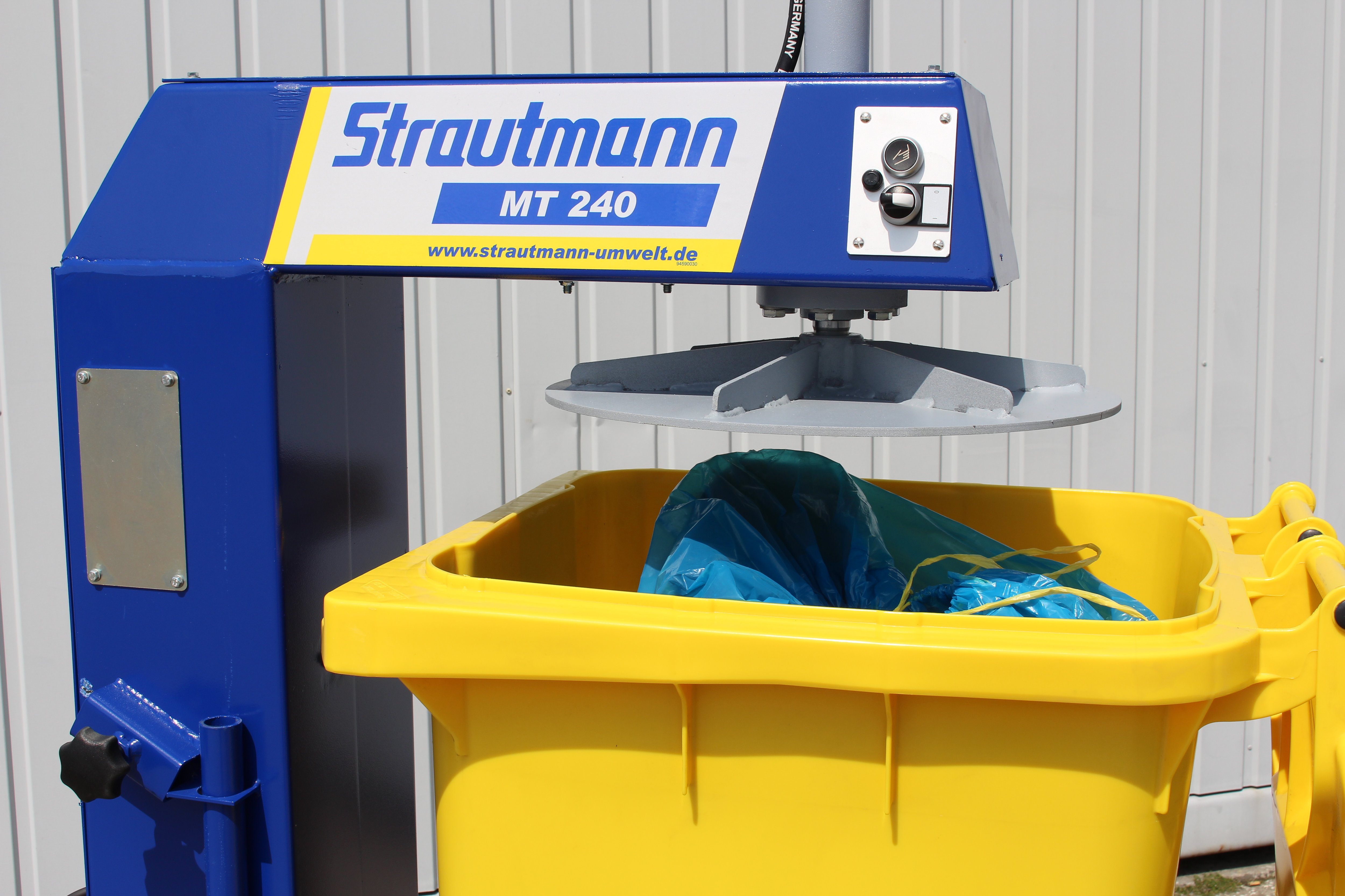 Wheelie Bin Compactor 240 Litres