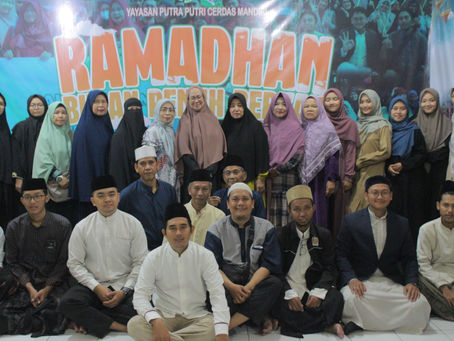 Berbagi Bahagia Bersama Disabilitas, Santri dan Guru Ngaji Kota Tangerang Selatan