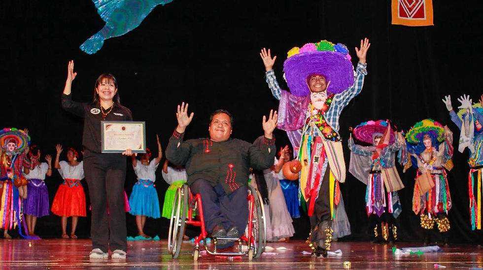 Celebran 10 años de trayectoria del Grupo Ts’unu’un con presentación cultural incluyente